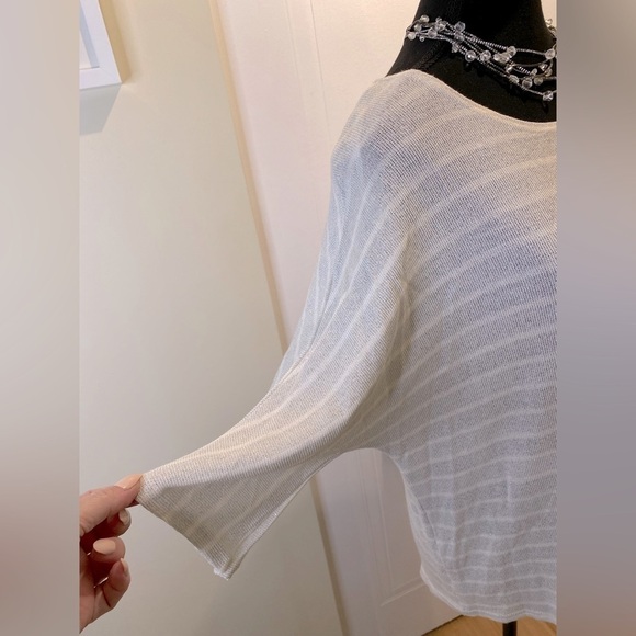New Look sparkle striped sweater, off white & silver, 3/4 sleeves,long back 🩶🤍 - Picture 8 of 9